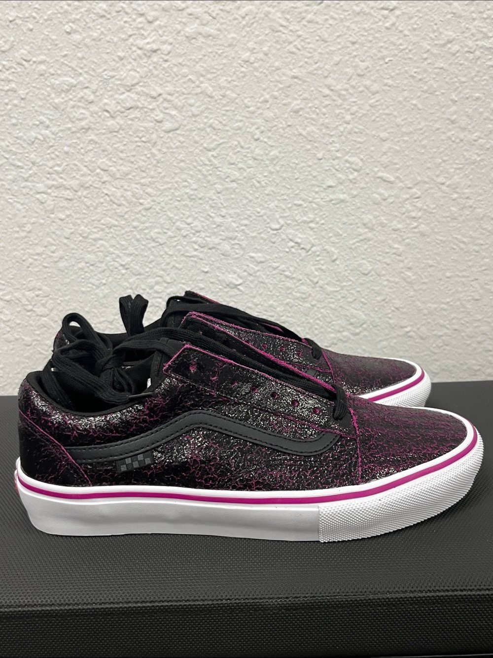Vans Old School Cracked Leather Black & Purple Low-Top Skate Sneakers